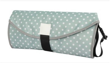 Convenient baby changing pad (Option: Light green dots)